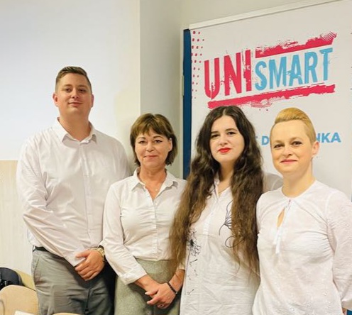 Unismart állásbörze.jpg